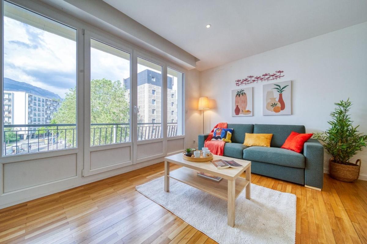 Le Joli Stade, Appartement Avec Magnifique Vue, Grenoble, Rhone Alpes Luaran gambar
