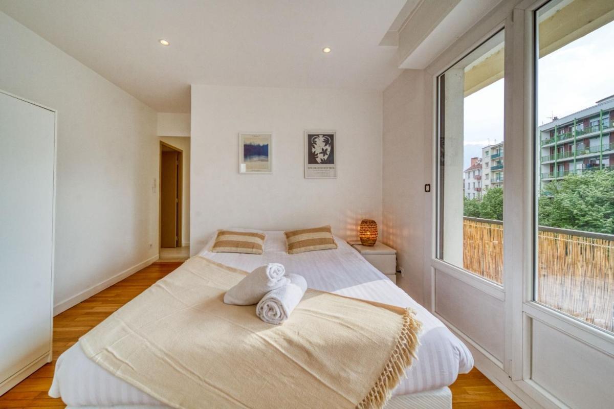 Le Joli Stade, Appartement Avec Magnifique Vue, Grenoble, Rhone Alpes Luaran gambar