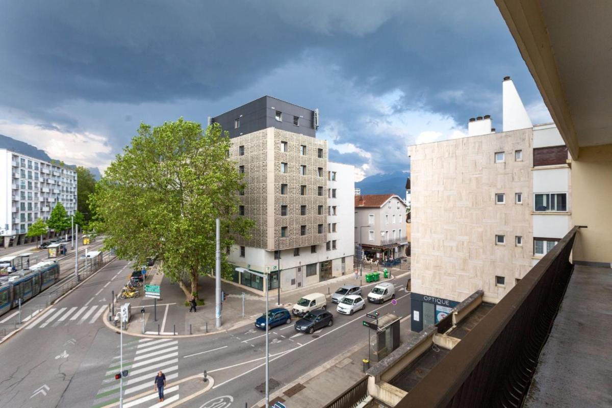 Le Joli Stade, Appartement Avec Magnifique Vue, Grenoble, Rhone Alpes Luaran gambar
